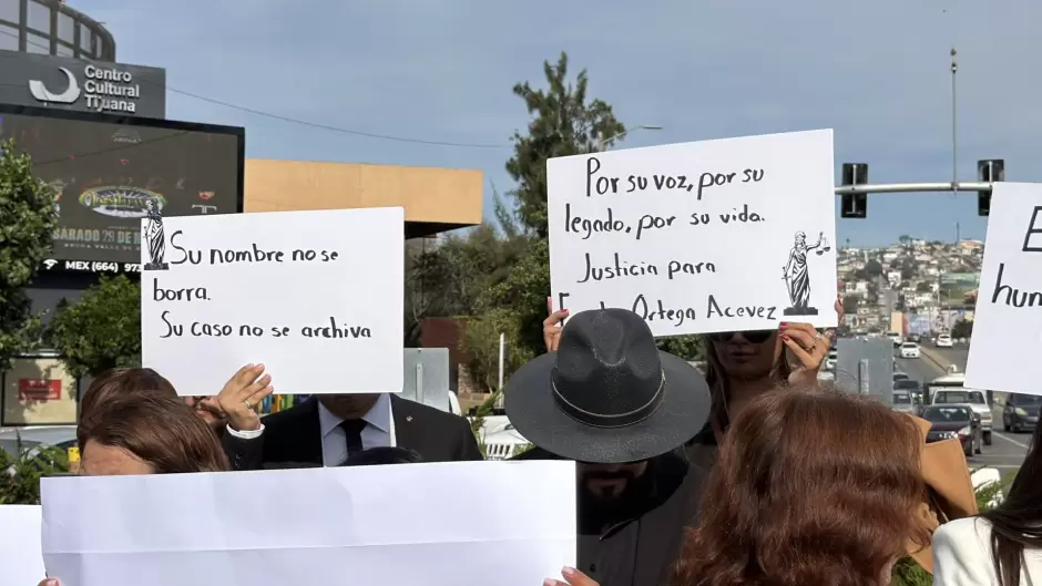 Abogados de Tijuana marchan tras asesinato de colega