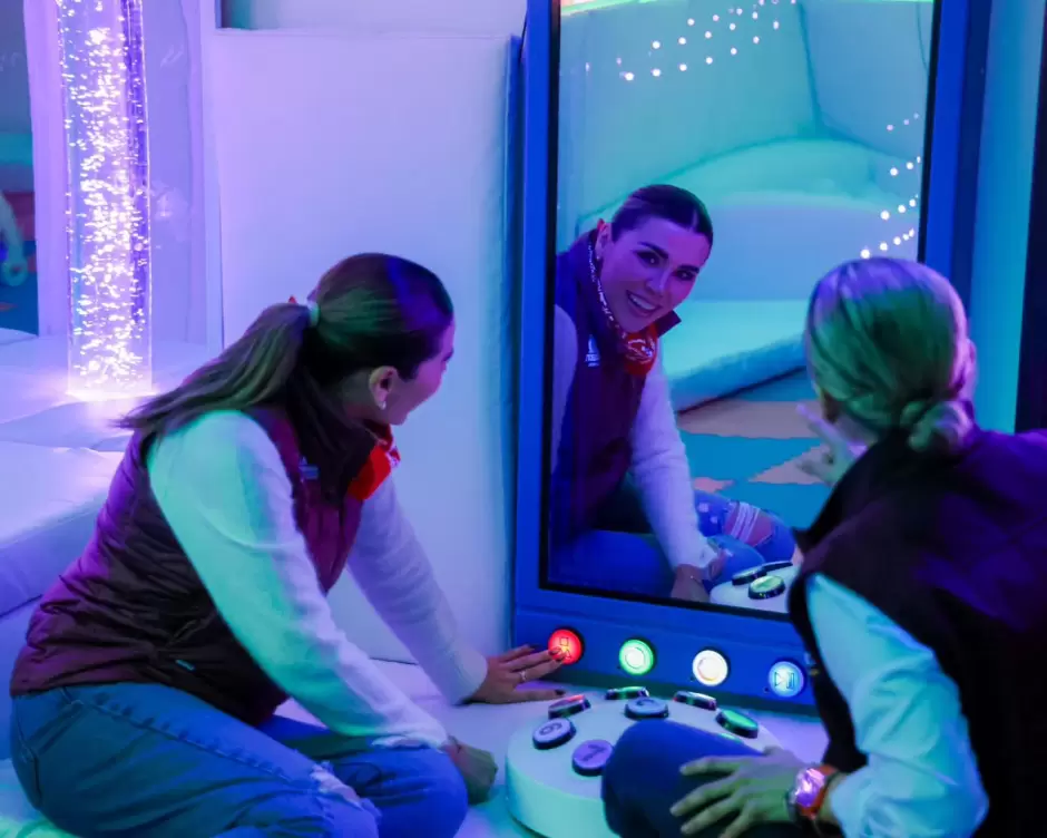 Inaugura gobernadora Marina del Pilar la primera sala sensorial en San Felipe