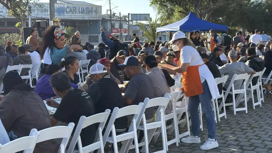 Un plato de esperanza para quienes no tienen nada