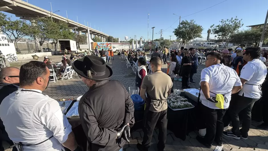 Un plato de esperanza para quienes no tienen nada