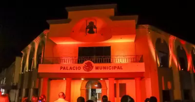 Palacio Municipal de Tecate se ilumina de naranja en conmemoracin del Da Inter
