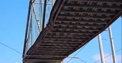 Puente peatonal Margarito Saldaa