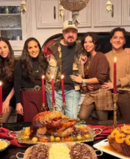 ngela Aguilar, Christian Nodal, Pepe Aguilar, Emiliano Aguilar, Familia Aguilar