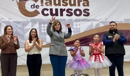 Se gradan a ms de mil 600 tijuanenses de los Centros DIF Pilares