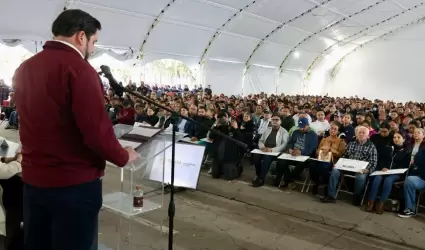 Entrega de ms de 900 crditos del Fideicomiso 'Fondos Tijuana'