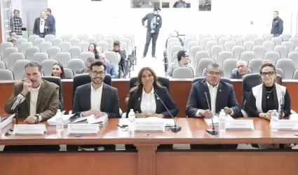 Reciben propuesta de Ley de Ingresos 2026 del Ayuntamiento de Ensenada