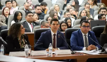 Romn Cota presenta Ley de Ingresos 2026