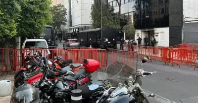 Blindan Senado en espera de manifestantes contra Ley de Aguas