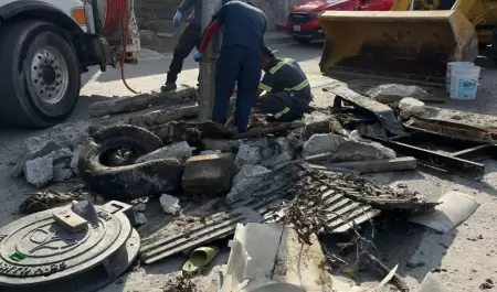 Exhortan a evitar tirar basura en la red sanitaria