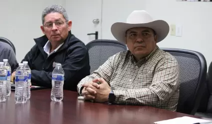 Acercamiento entre productores y la industria lechera