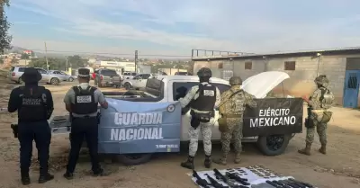 Grupo de Coordinaci�n BC asegura arsenal en Tecate