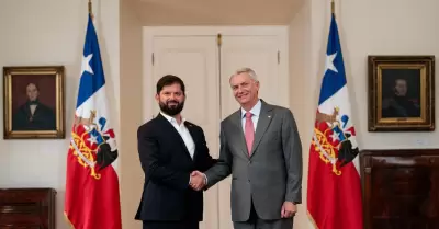 Gabriel Boric recibi� en el Palacio de La Moneda al presidente electo, Jos� Anto