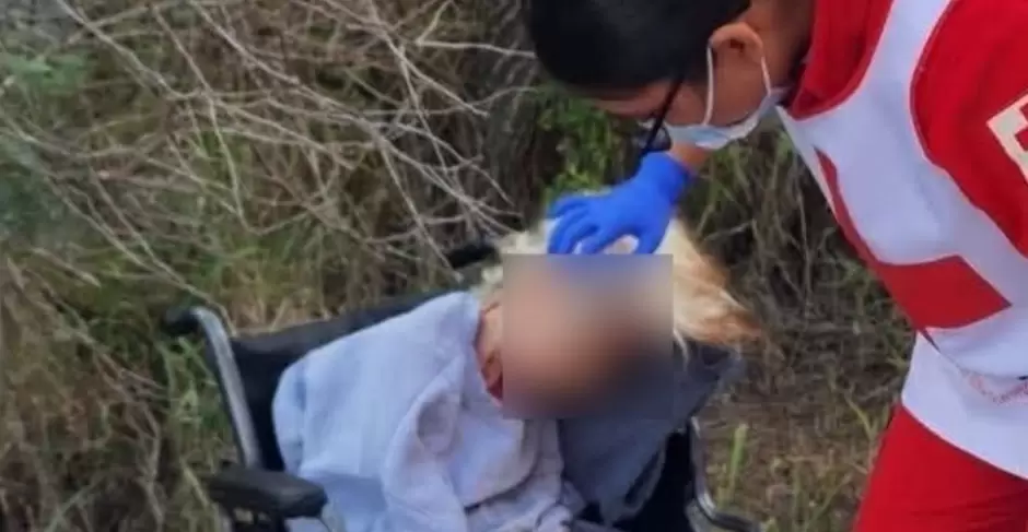 Anciana abandonada en carretera de Tamaulipas
