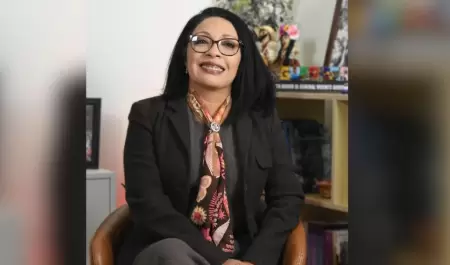 Esthela Dami�n Peralta