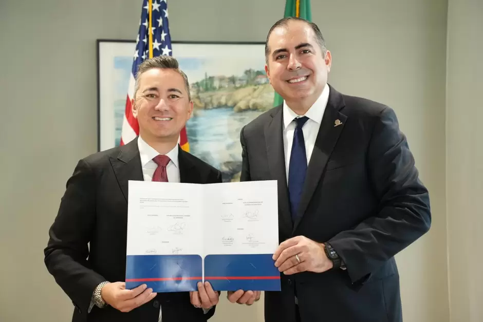 Acuerdo hist�rico entre la comunidad empresarial binacional CaliBaja