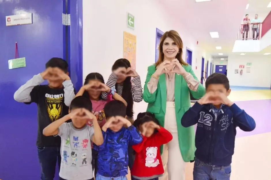 DIF Baja California protege los derechos universales de las personas migrantes