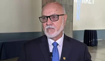 Dr. Reyes Quezada, de la Universidad de San Diego