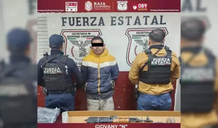 Presunto delincuente en Tecate; estaba en poder de un arma de fuego de alto cali