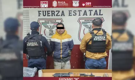 Presunto delincuente en Tecate; estaba en poder de un arma de fuego de alto cali