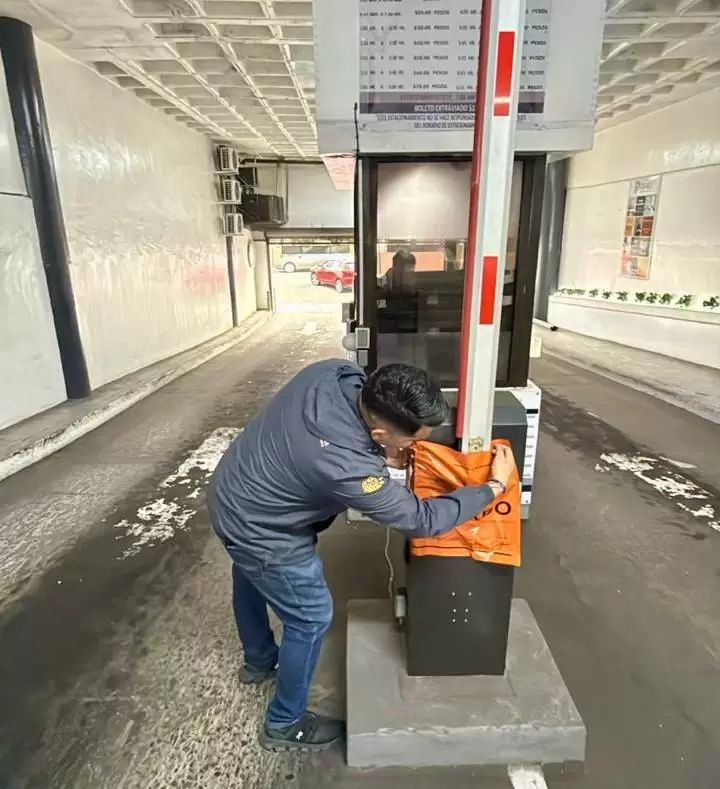 Clausura de estacionamientos por irregularidades en documentaci�n y seguridad