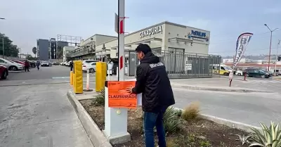 Clausura de estacionamientos por irregularidades en documentaci�n y seguridad