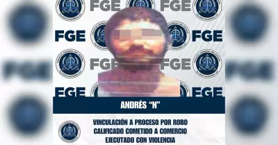 Vinculado a proceso por robo a comercio con violencia