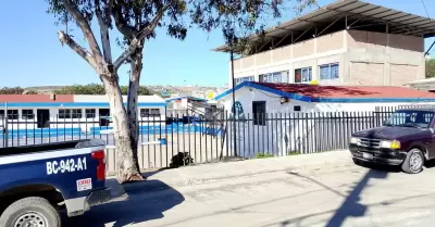 Operativos de vigilancia en escuelas de Tijuana durante vacaciones decembrinas