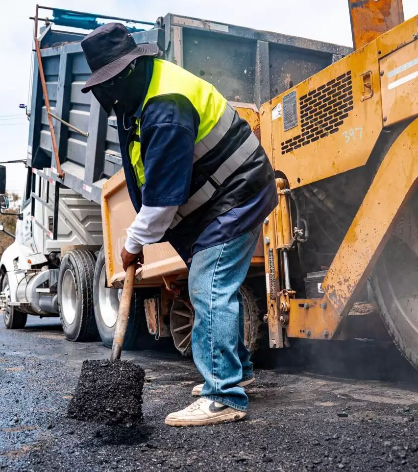 Obras de pavimentaci�n en Ensenada