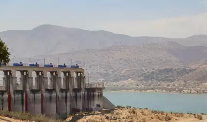 Presa Abelardo L. Rodr�guez