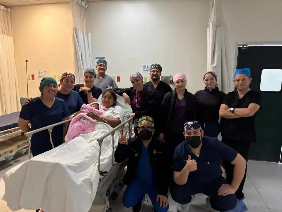 Reciben a los beb�s de A�o Nuevo en Baja California