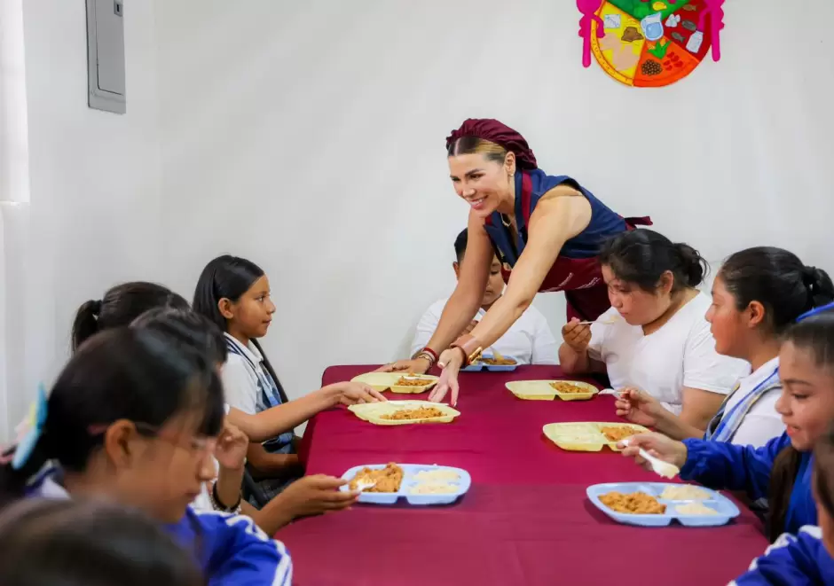 Es educaci�n una prioridad en Gobierno de Marina del Pilar