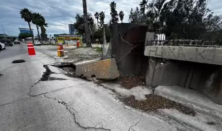 Socav�n junto a Palacio Municipal