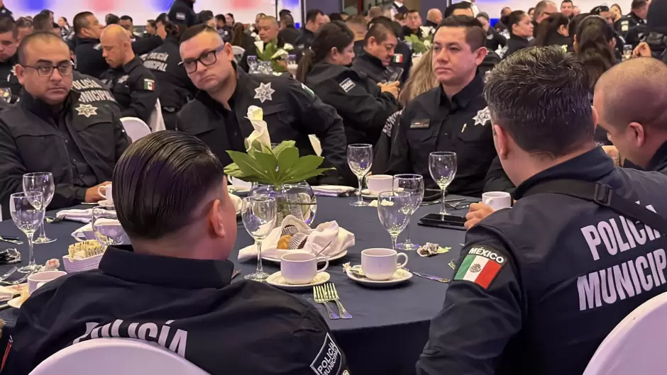 Alcalde manifiesta su respaldo a policías municipales de Tijuana