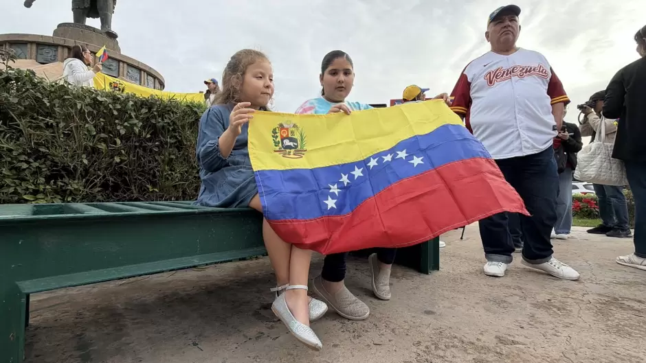 Venezolanos en Tijuana celebraron la ca�da de Maduro