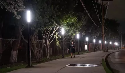 Sendero Seguro en el Parque de la Amistad