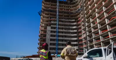 Obra de construcci�n en Punta Bandera clausurada por incumplir medidas de seguri