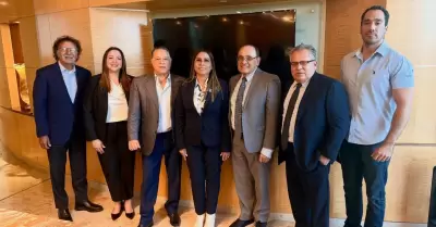 Alcaldesa Claudia Agat�n lidera estrategia de atracci�n de inversiones para Ense