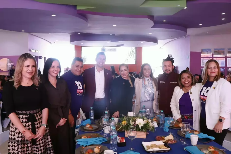 Asiste S�ndica Procuradora a d�cimo aniversario del CRIT Baja California