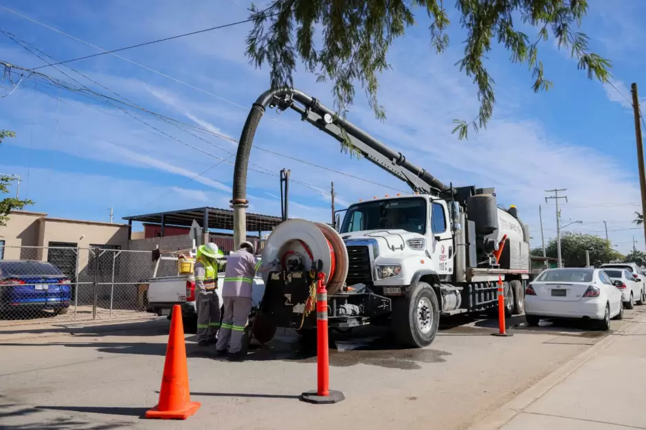 Invita gobernadora Marina del Pilar a aprovechar descuentos en el pago anual del servicio de agua potable