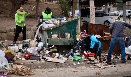 Recolecci�n de basura y escombro
