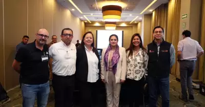 Particip� Sepesca en foro sobre seguridad en el buceo