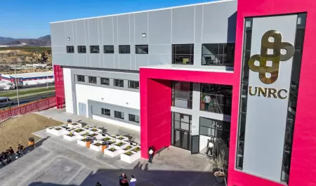 Universidad Rosario Castellanos