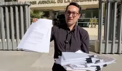 Presenta Salvador S�nchez amparos contra Roc�o Adame