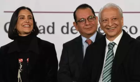 Por primera vez en 11 a�os ha mejorado la calificaci�n crediticia de Petr�leos M