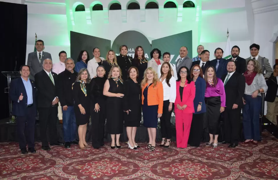 Asume Ma. Guadalupe Beltr�n presidencia de AMPI Ensenada