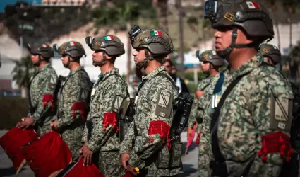 Preside Ismael Burgue�o Ruiz acto c�vico del Aniversario de la Promulgaci�n de l