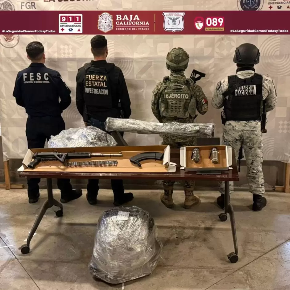 Incautan autoridades armamento de alto poder y equipo t�ctico en Valle de las Palmas