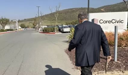 Congresista de California denuncia bloqueo a supervisi�n en Centro de Detenci�n