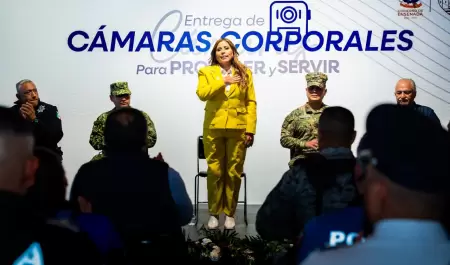Entrega de c�maras corporales