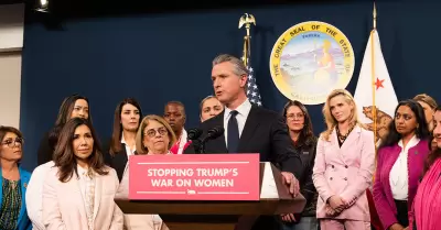 Newsom destina 90 mdd a Planned Parenthood tras recorte federal